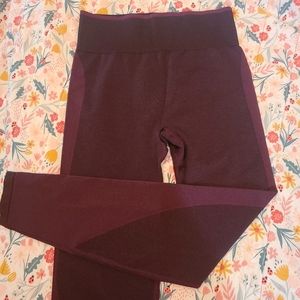 VS Pink Seamless High Waisted Workout Tight - M